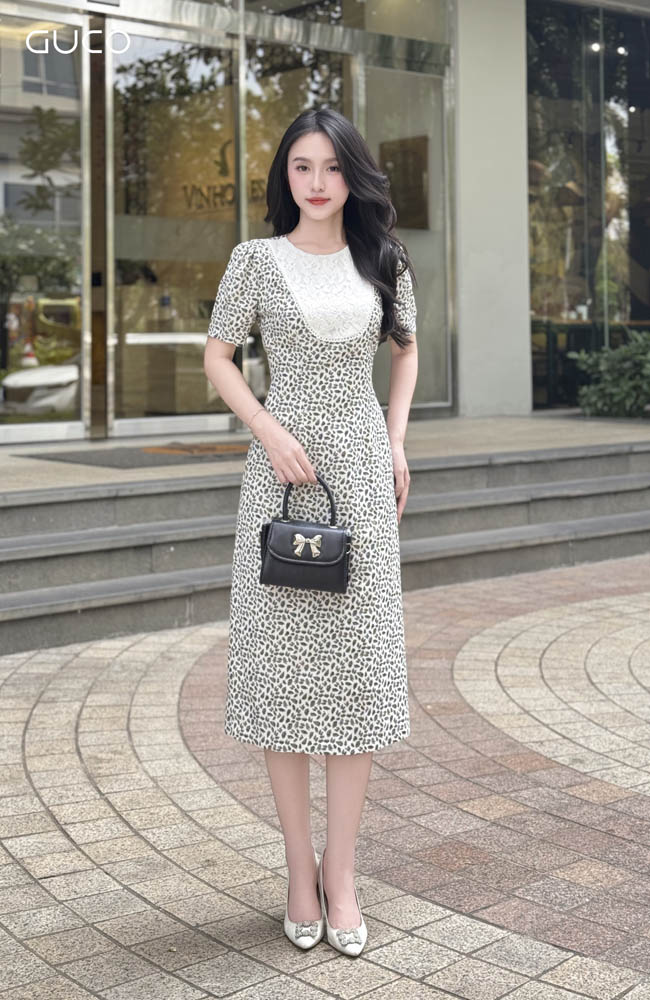 Đầm Họa Tiết Lá Cổ Phối Ren - Trắng 4869