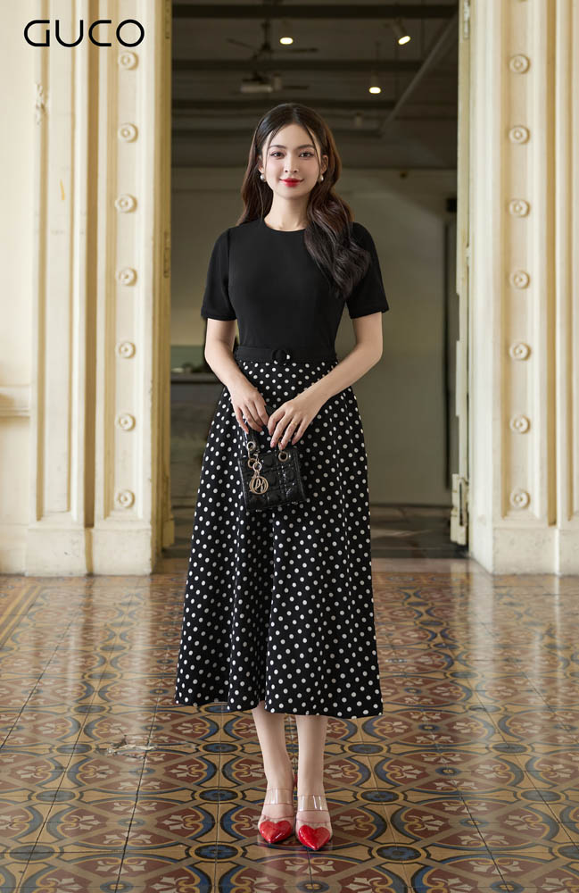 Đầm Xòe Áo Đen Phối Tùng Chấm Bi - Đen 4939