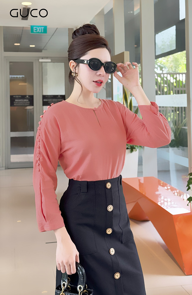 Áo Kiểu Tay Dài Đính Nút - Hồng A625