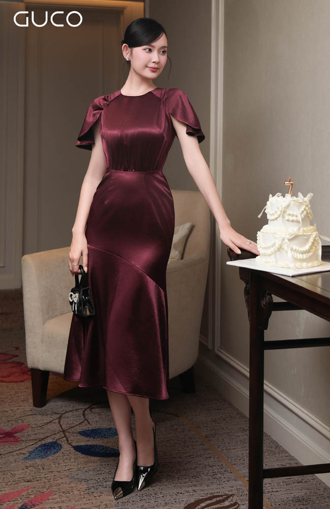 Top mẫu đầm trung niên mùa giáng sinh Noel nên có ngay hôm nay