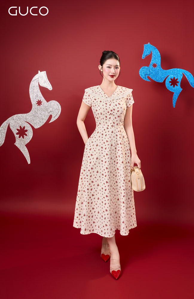 ĐẦM XÒE HOA NHÍ ĐỎ CỔ TIM PHỐI REN - KEM - 5059