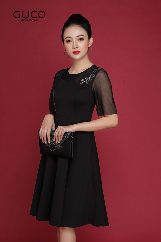 Đầm dự tiệc dáng xòe có kết cườm 1976 màu đen