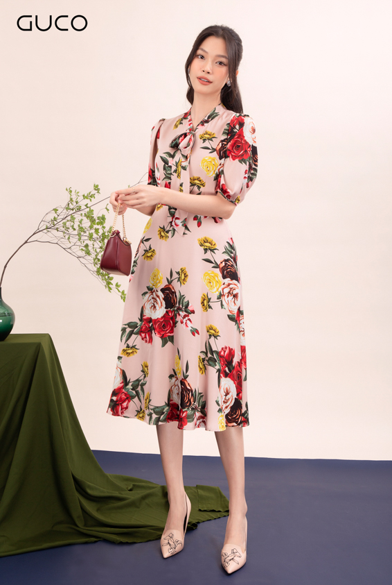 Đầm xòe hoa hồng cổ cột nơ tay lỡ 3706